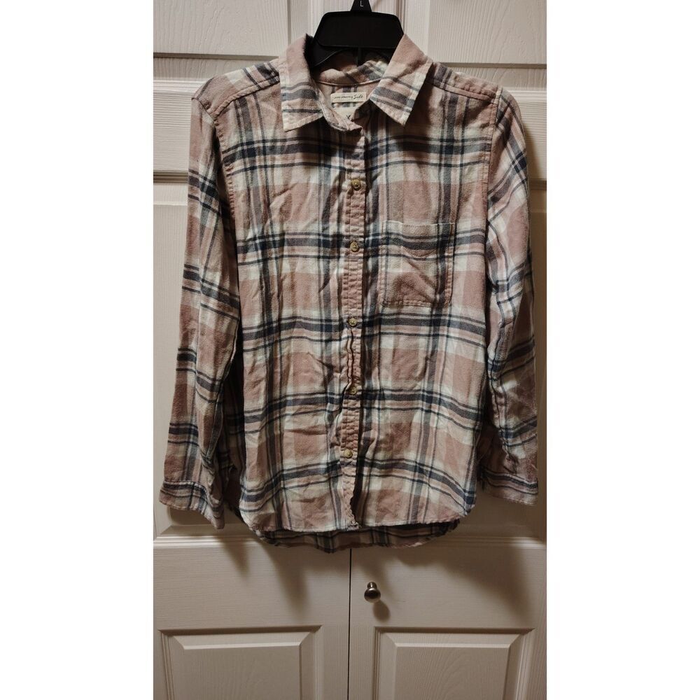 American Eagle Medium Pink "Ahh-Mazingly Soft" Flannel Long Sleeve